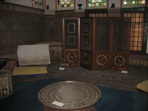 Dark photo of one of the Khan Palace rooms in Bakhchisarai