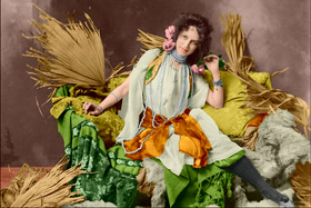Цветная открытка  с изображением актрисы