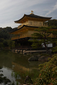 La foto original del Pabellón dorado en Kyoto