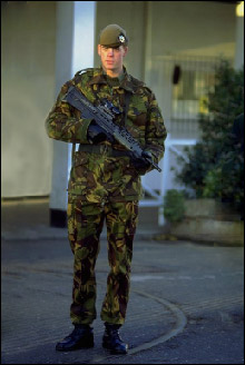 Soldat &agrave; son poste