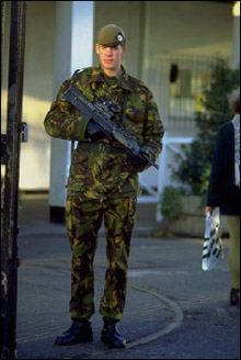 image originale d'un soldat